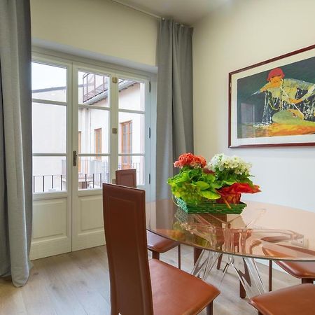 Stunning & Luxurious 1Br Apt 1 Min Walk By Duomo Firenze Eksteriør bilde