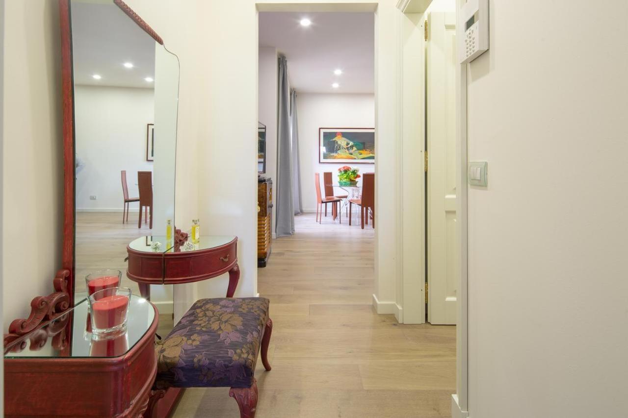 Stunning & Luxurious 1Br Apt 1 Min Walk By Duomo Firenze Eksteriør bilde