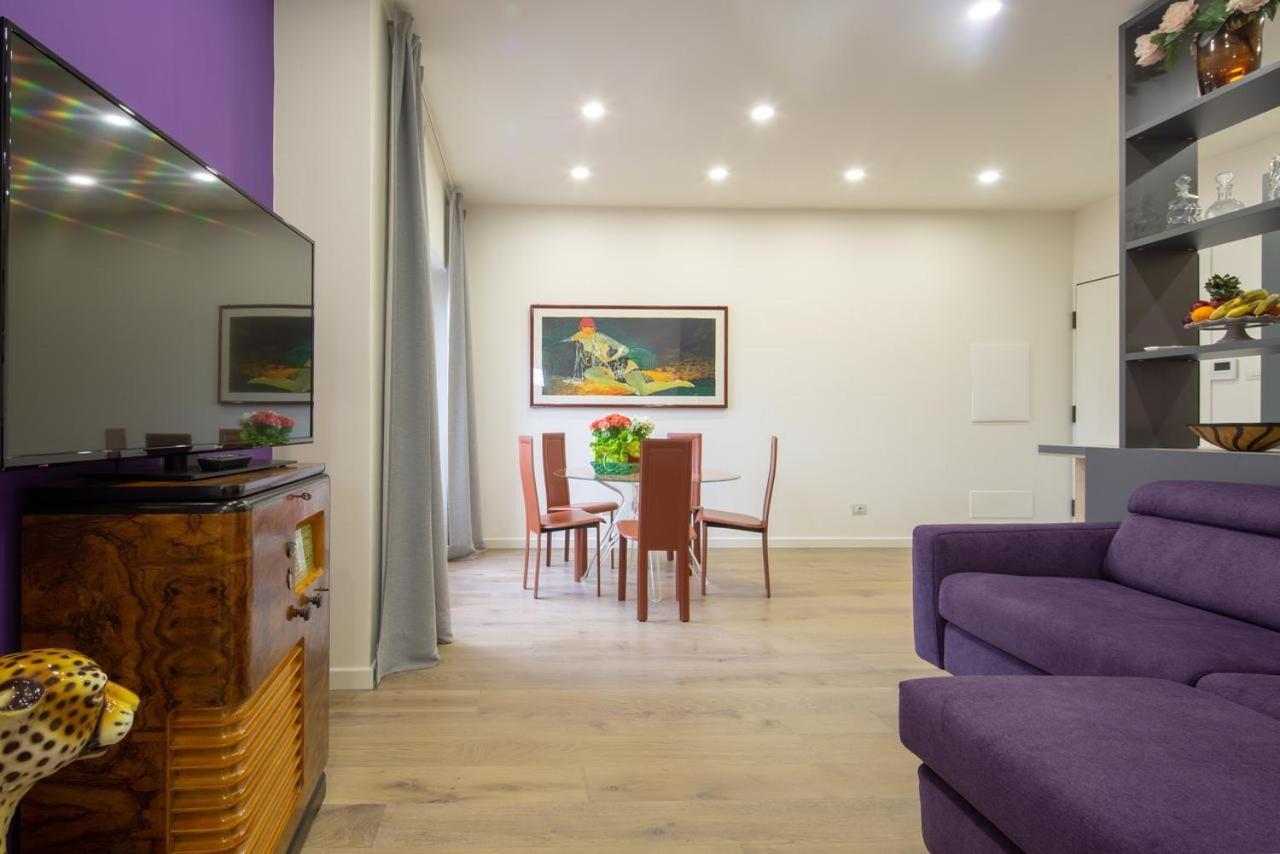 Stunning & Luxurious 1Br Apt 1 Min Walk By Duomo Firenze Eksteriør bilde