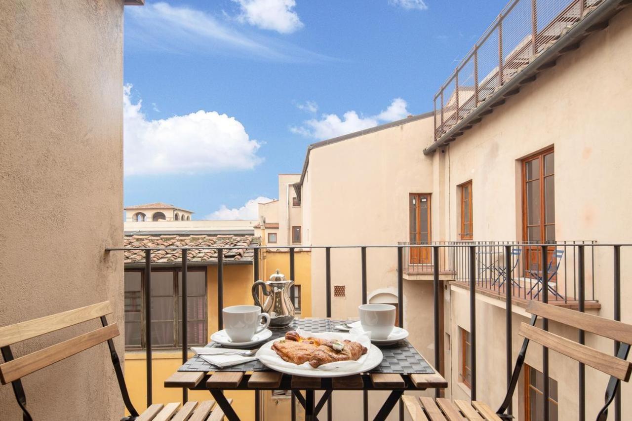 Stunning & Luxurious 1Br Apt 1 Min Walk By Duomo Firenze Eksteriør bilde